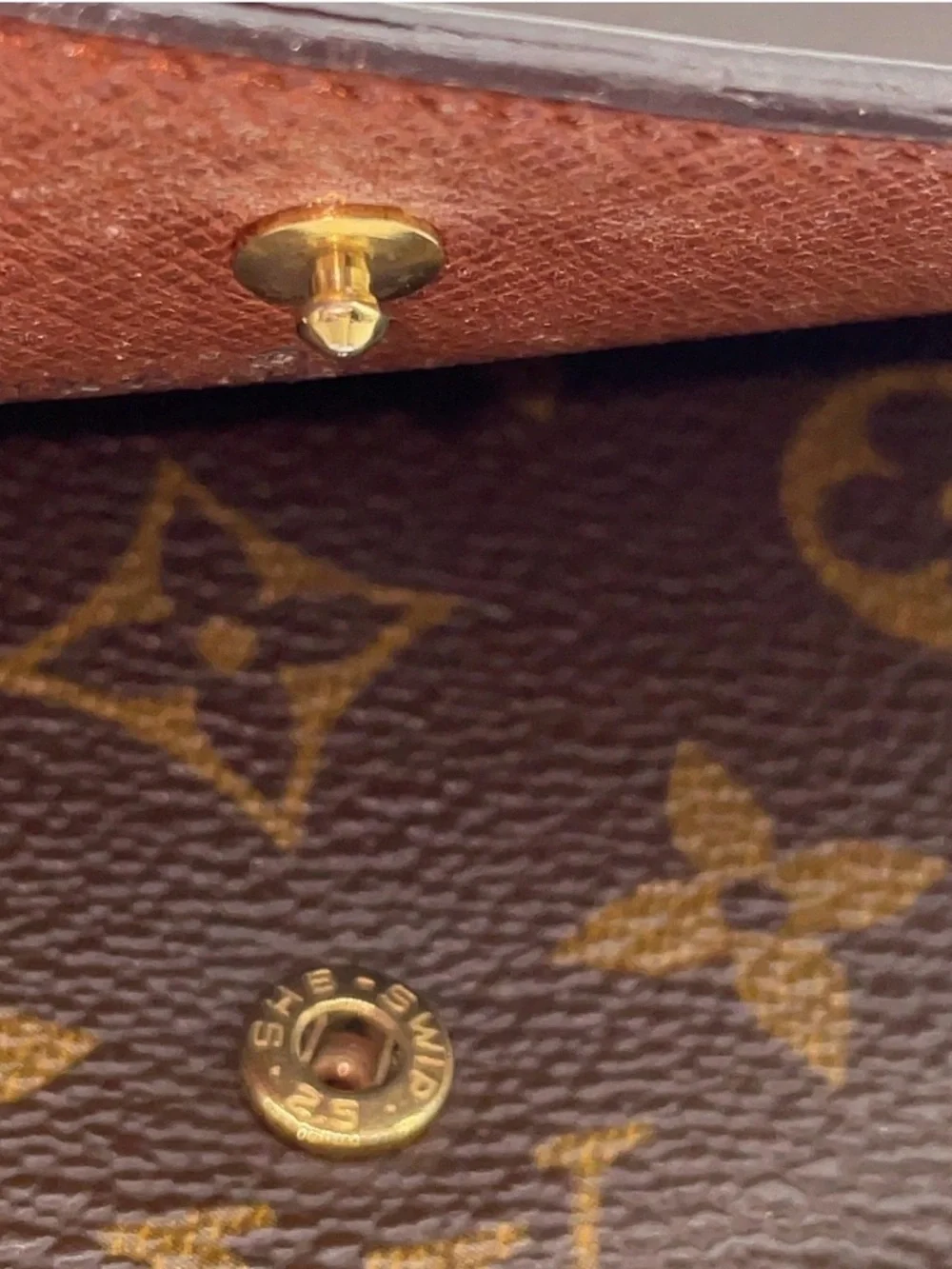 Auth Louis Vuitton Monogram Monnaie Tresor Wallet